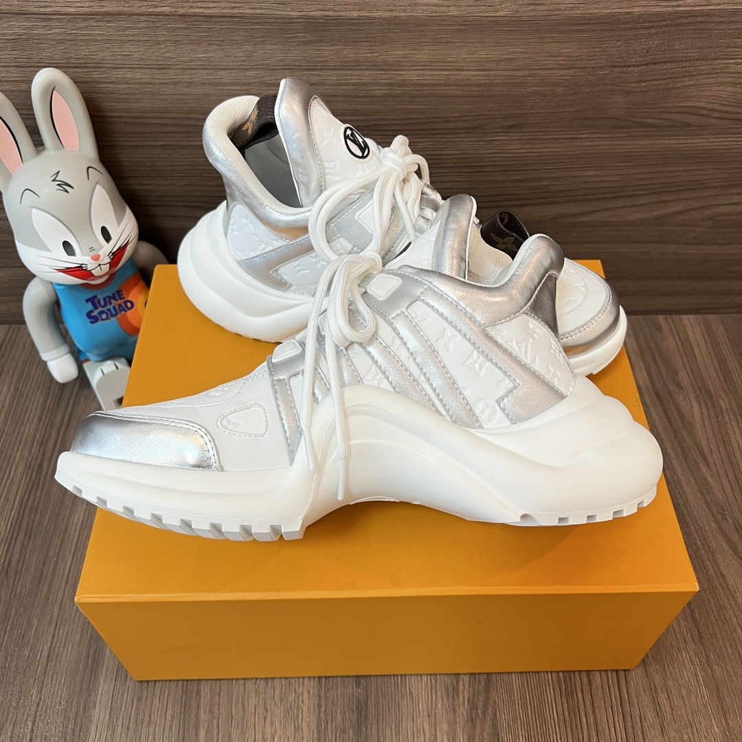 Louis Vuitton Archlight Sneaker Silver 1Abvfn