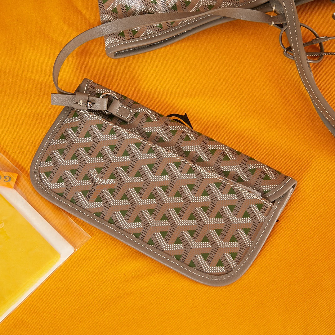 Goyard Saint Louis Pm 34Cm Brown Khaki Canvas Chevroches Calfskin
