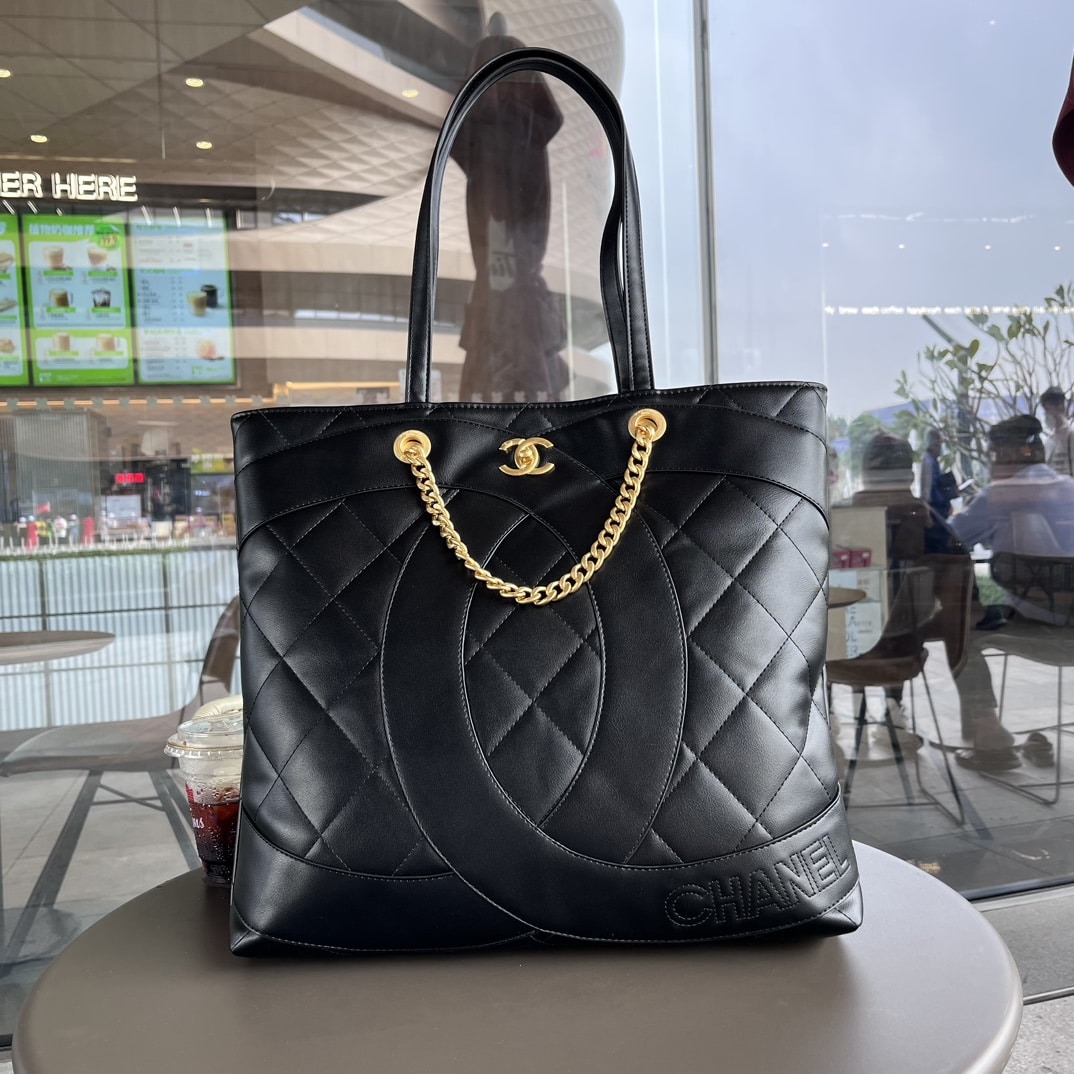 Chanel Cc Caviar Shopping Bag Black 37Cm