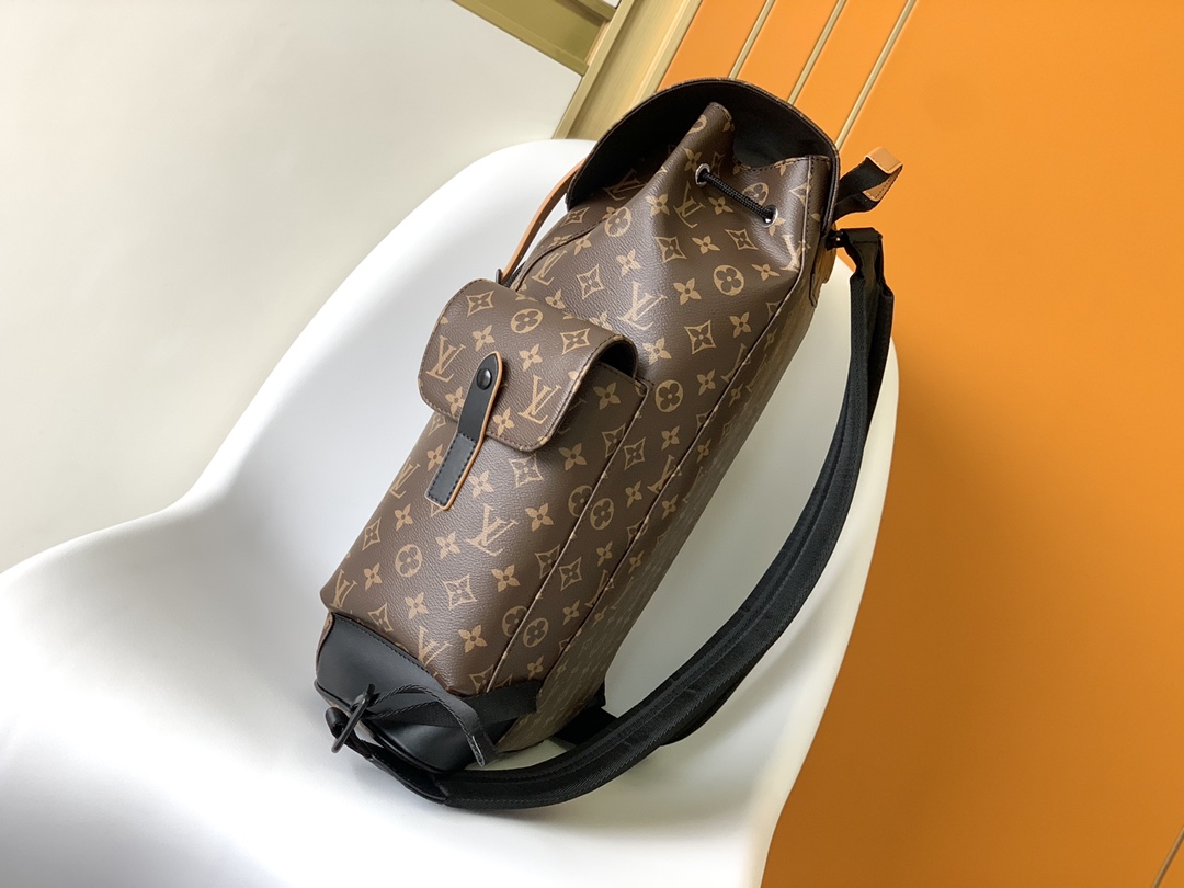 LV M46686 Christopher Backpack