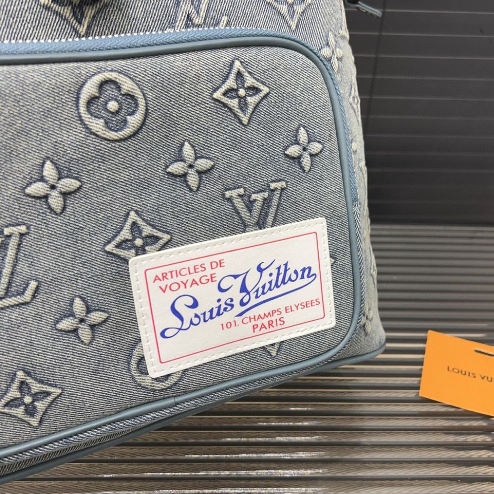 Louis Vuitton Montsouris Rucksack Monogram Wash Blue 32Cm