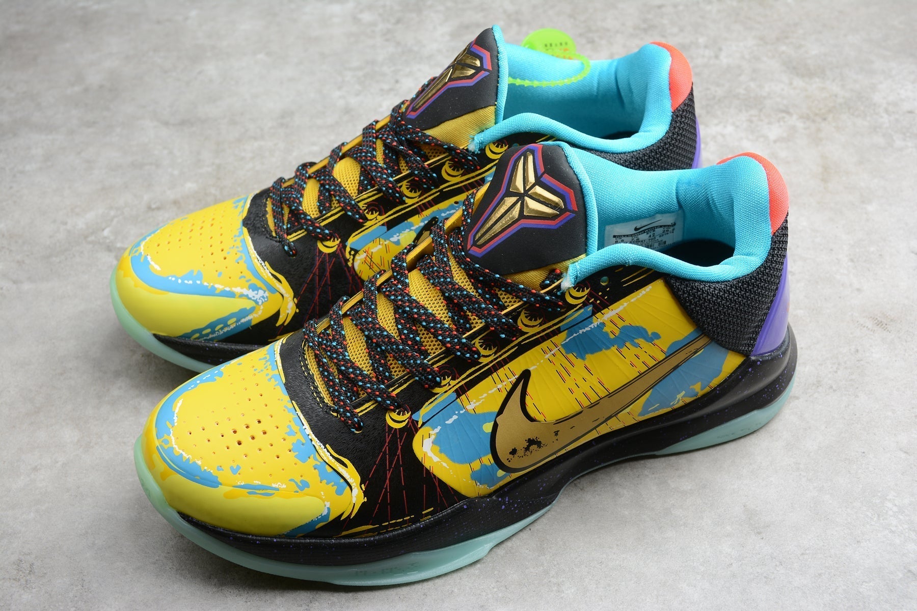 Kobe 5 Big Prelude
