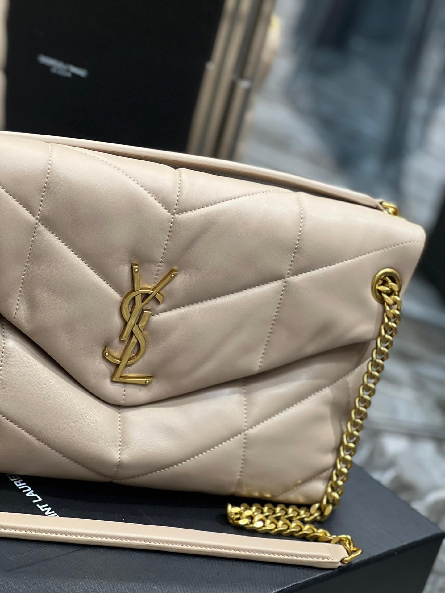 Saint Laurent Puffer Medium Chain Bag In Quilted Beige