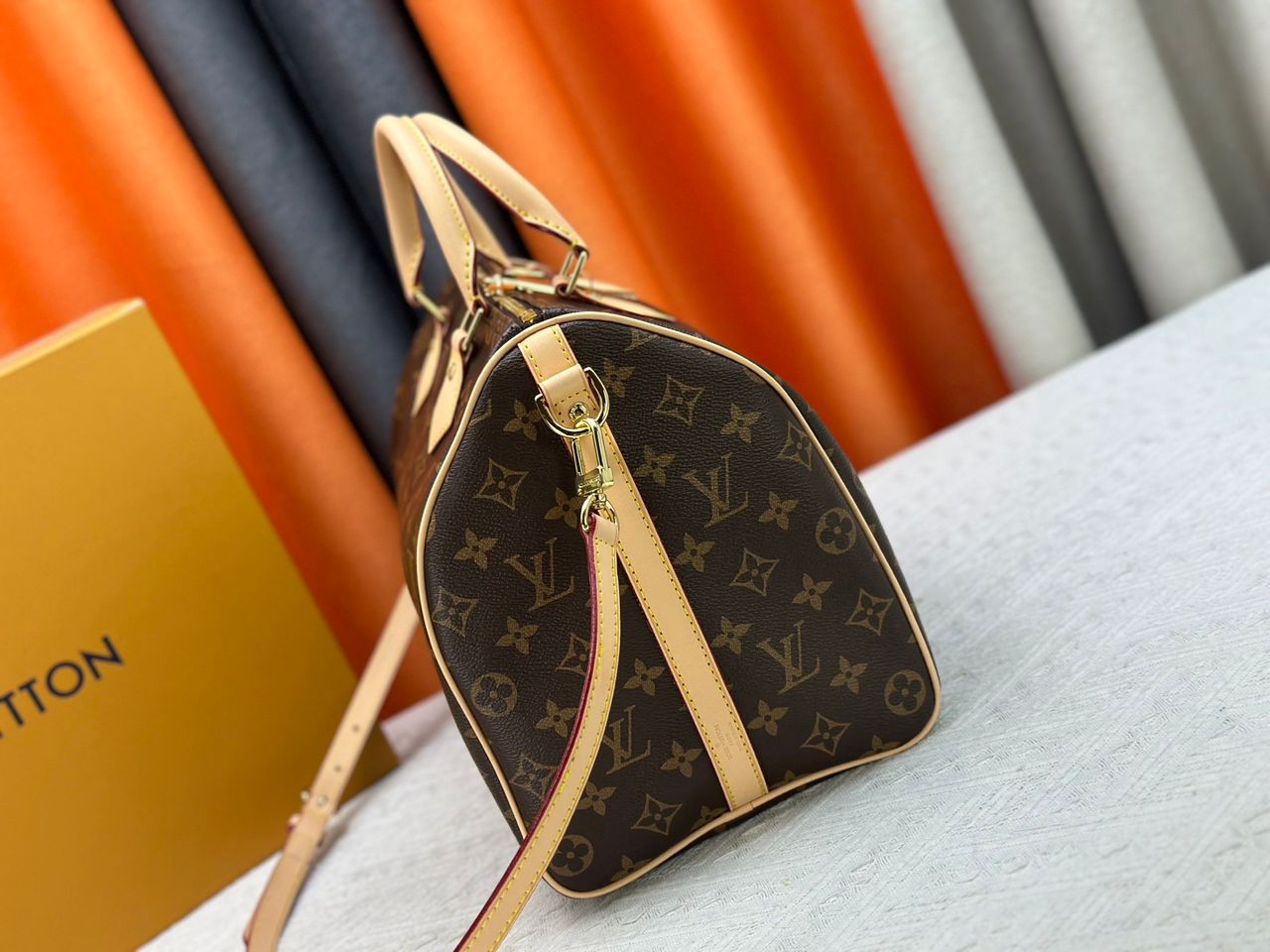 Louis Vuitton Speedy Bandouliere 35 Monogram Canvas 35cm