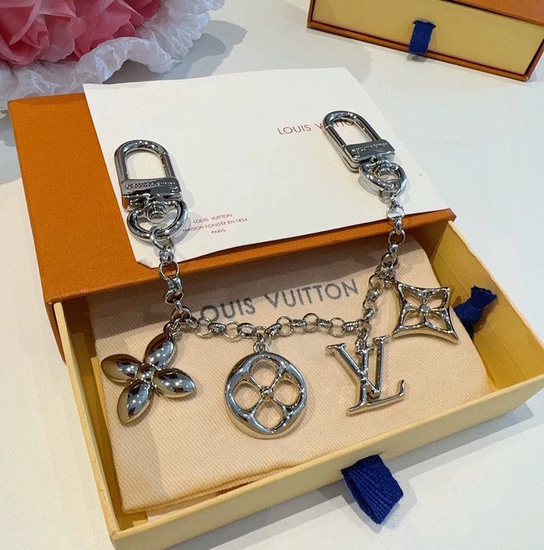 LOUIS VUITTON M02453 LV Iconic Bag Charm