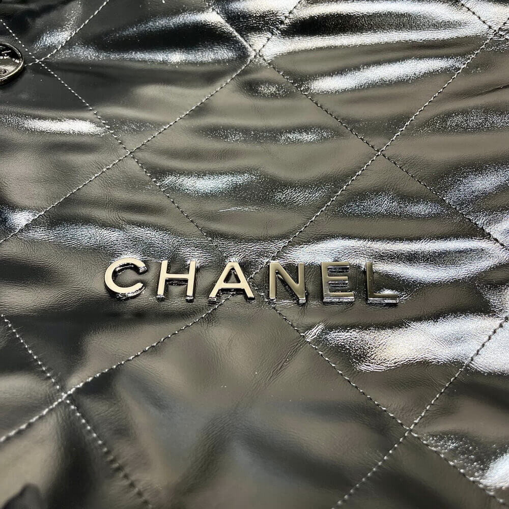 Chanel 22 Small Handbag Shiny Calfskin Black with Black logo