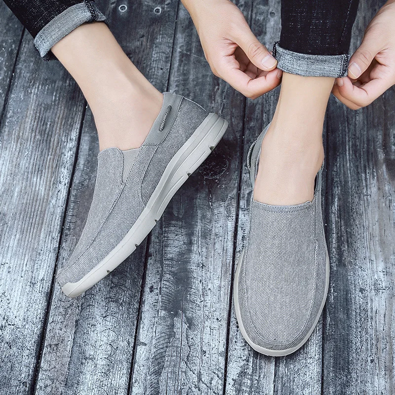 New Summer Breathable Canvas Shoes Men Loafers Slip On Sneakers Fashion Casual Men Shoes Lightweight Flats