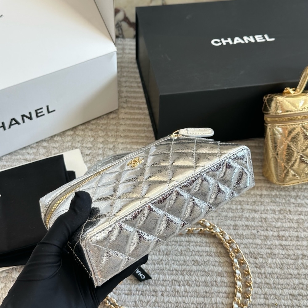 Chanel Vanity Case With Chain Metallic Silver 20Cm