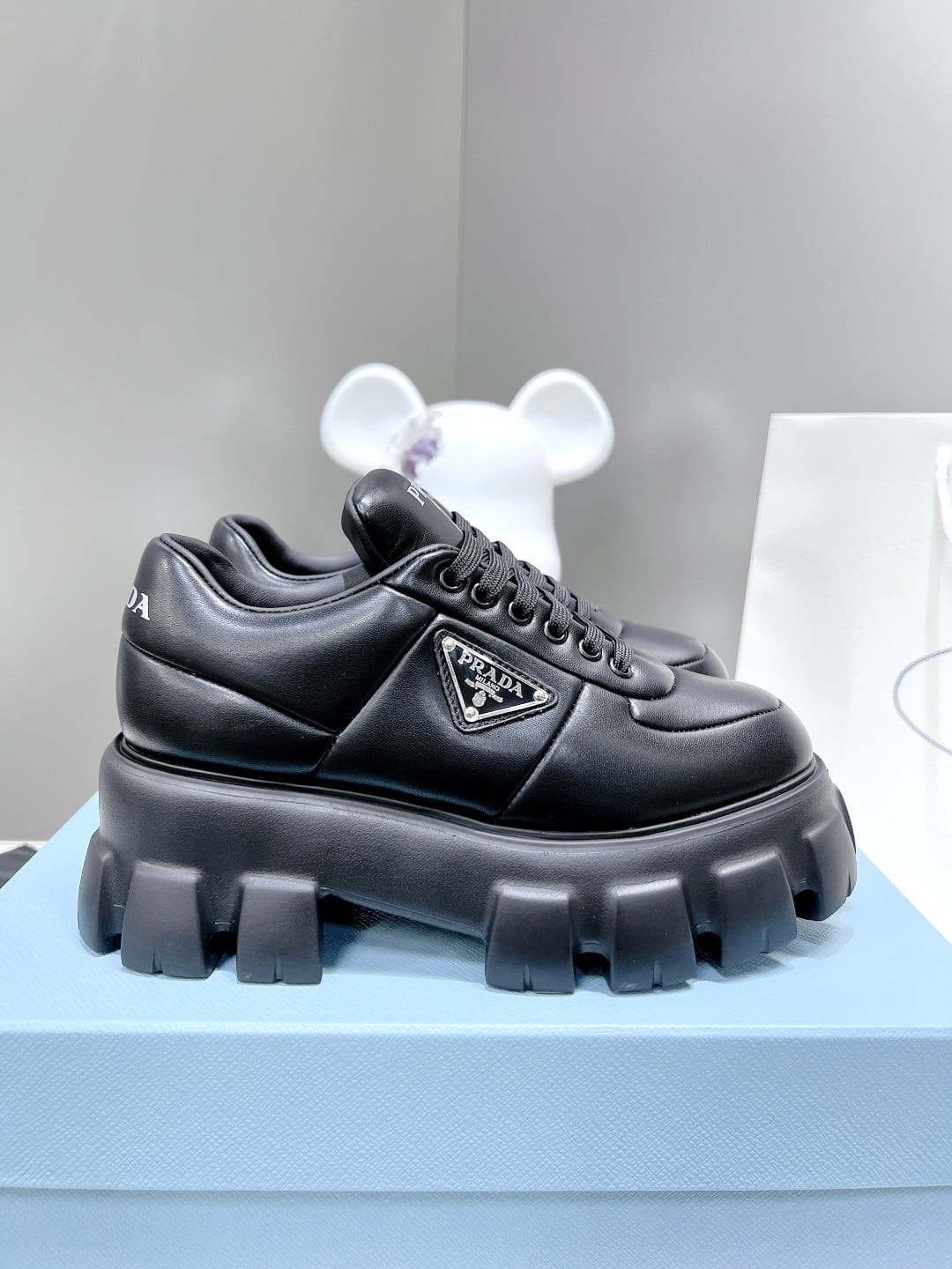 Prada Soft Padded Nappa Leather Lace Up Shoes Black 1E119N 2Dl8 F0002 F 055
