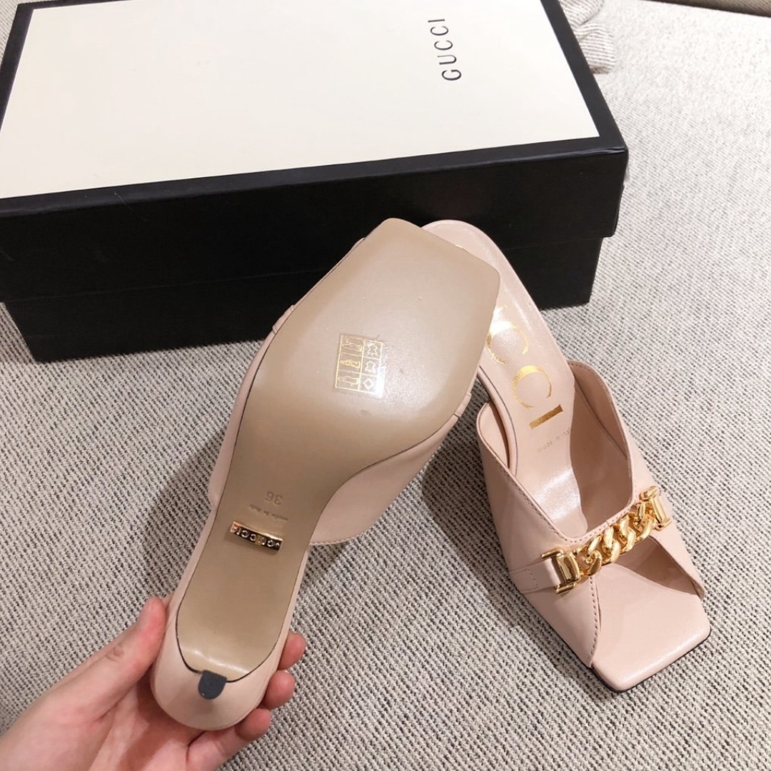 Gucci Sylvie Chain Mule Sandals Pink