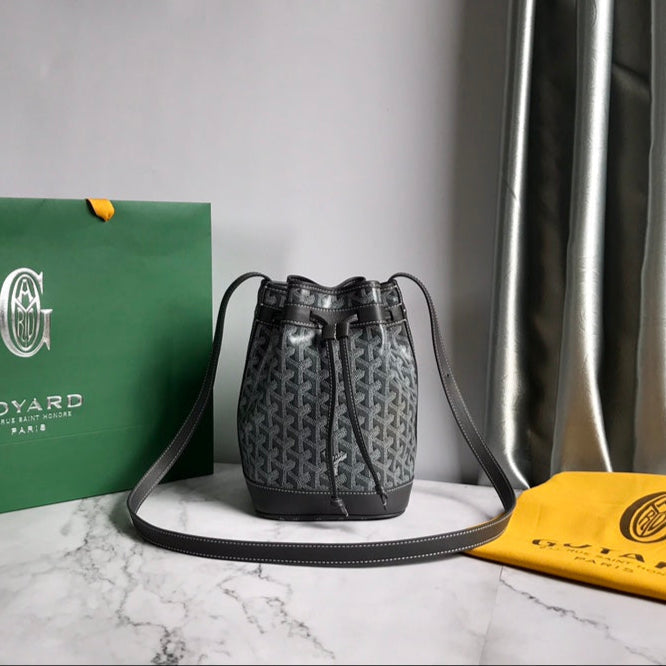Goyard Petit Flot Bucket Bag 22 Cm Gray Goyardine Canvas And Lambskin Trim
