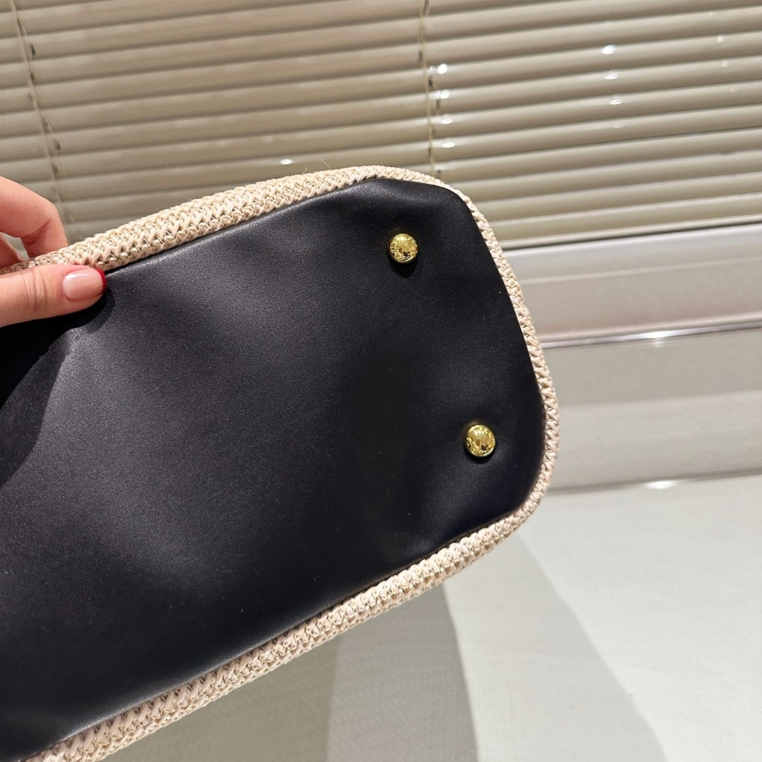 Prada Crochet And Leather Tote Bag Tan And Black 33Cm 1Bg499 2M2Q F0I55 V Goo