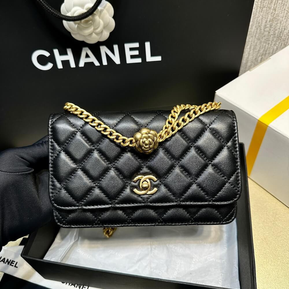 Chanel Camellia Crush Wallet On Chain Lambskin 19.2cm