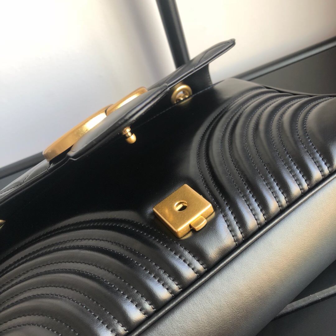 Gucci Marmont Medium Matelassé Shoulder Bag Black 26cm 443496 DTDIT 1000