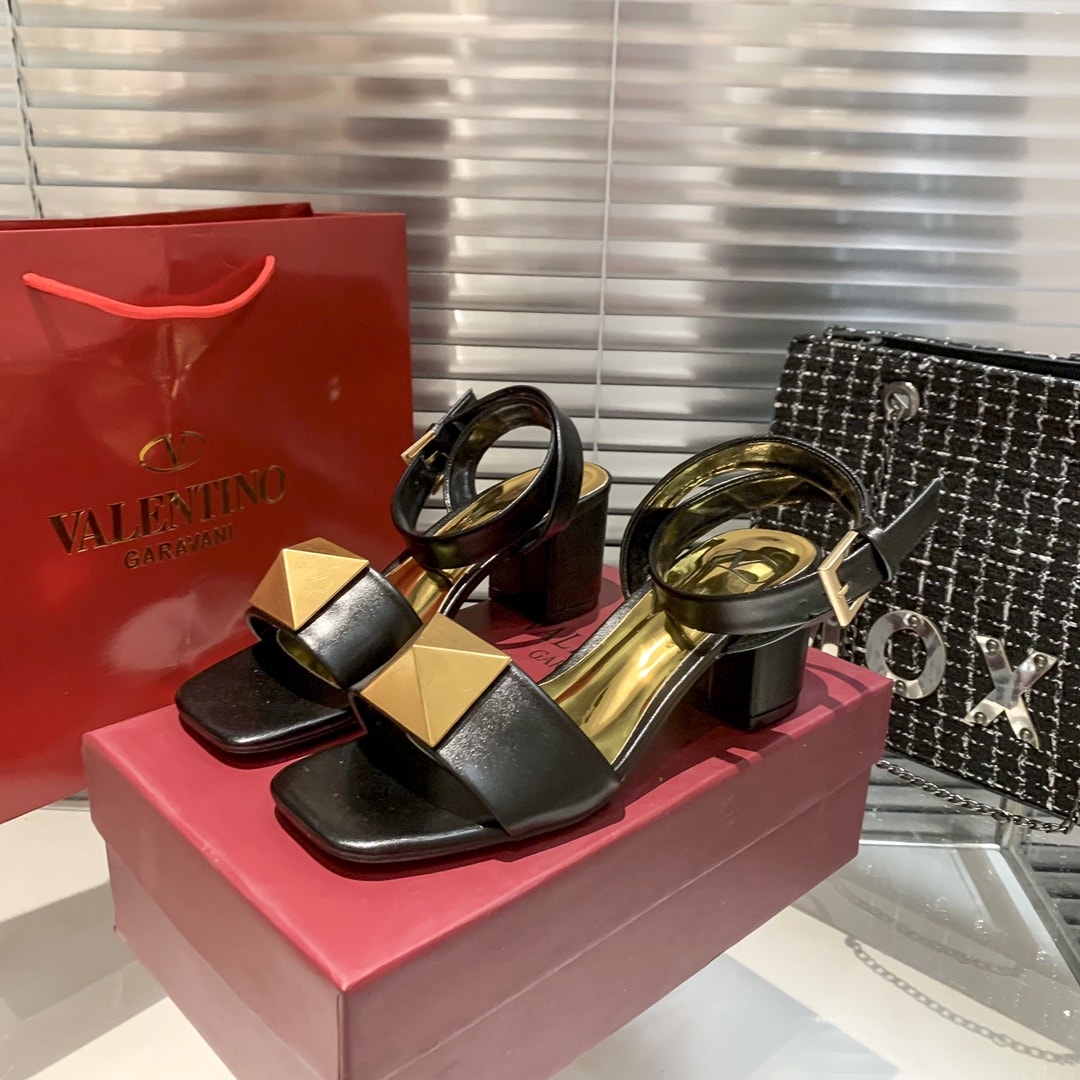 Valentino Garavani One Stud Leather Sandals Black