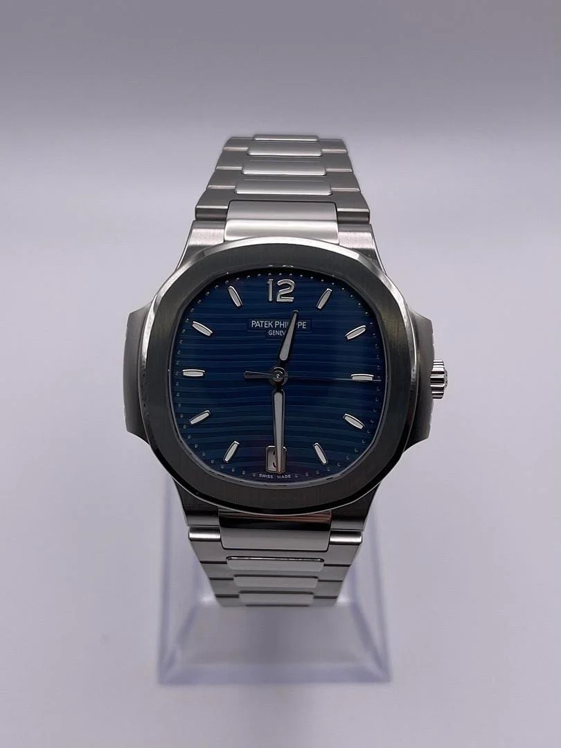 Patek Philippe Nautilus 7118/1A-001