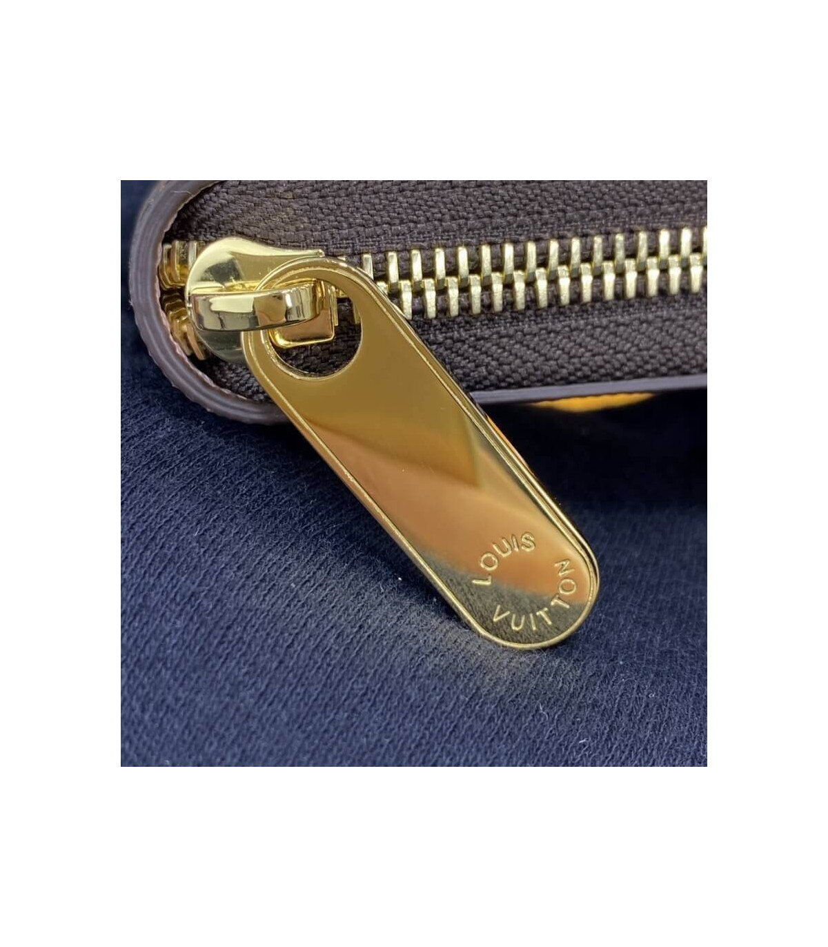 Louis Vuitton Monogram Zippy Wallet Pink