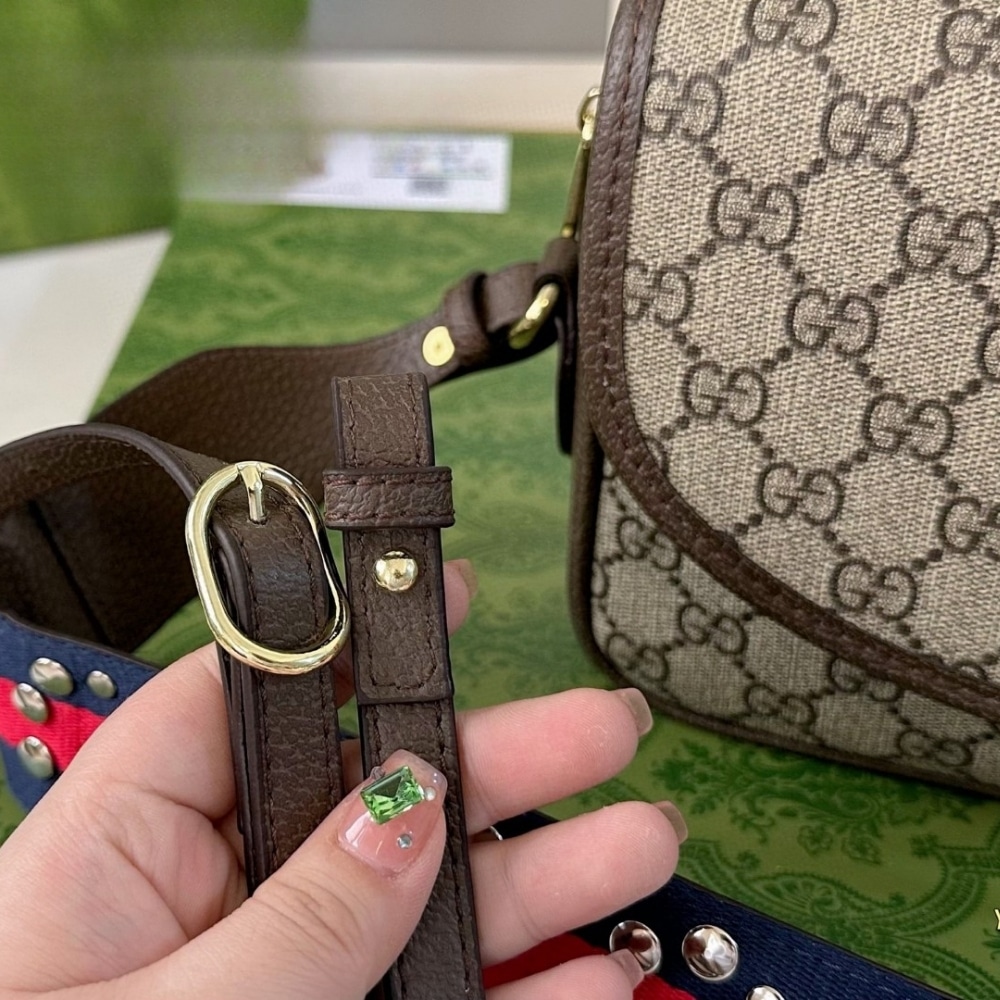Gucci Ophidia Small Shoulder Bag Beige And Dark Brown GG Supreme 23Cm ‎722117 FAAX3 9789