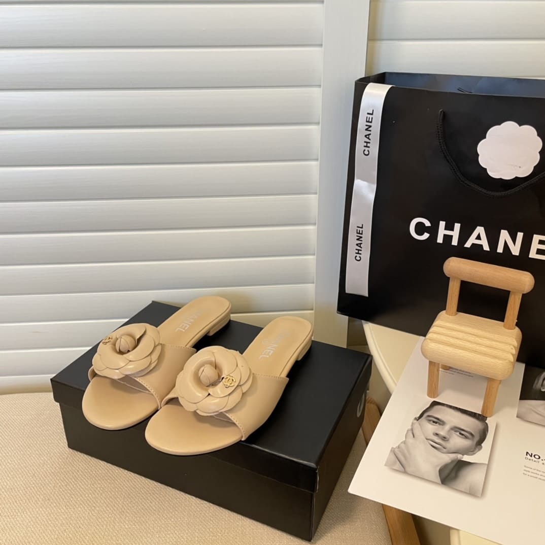 Chanel Camellia Slides Beige