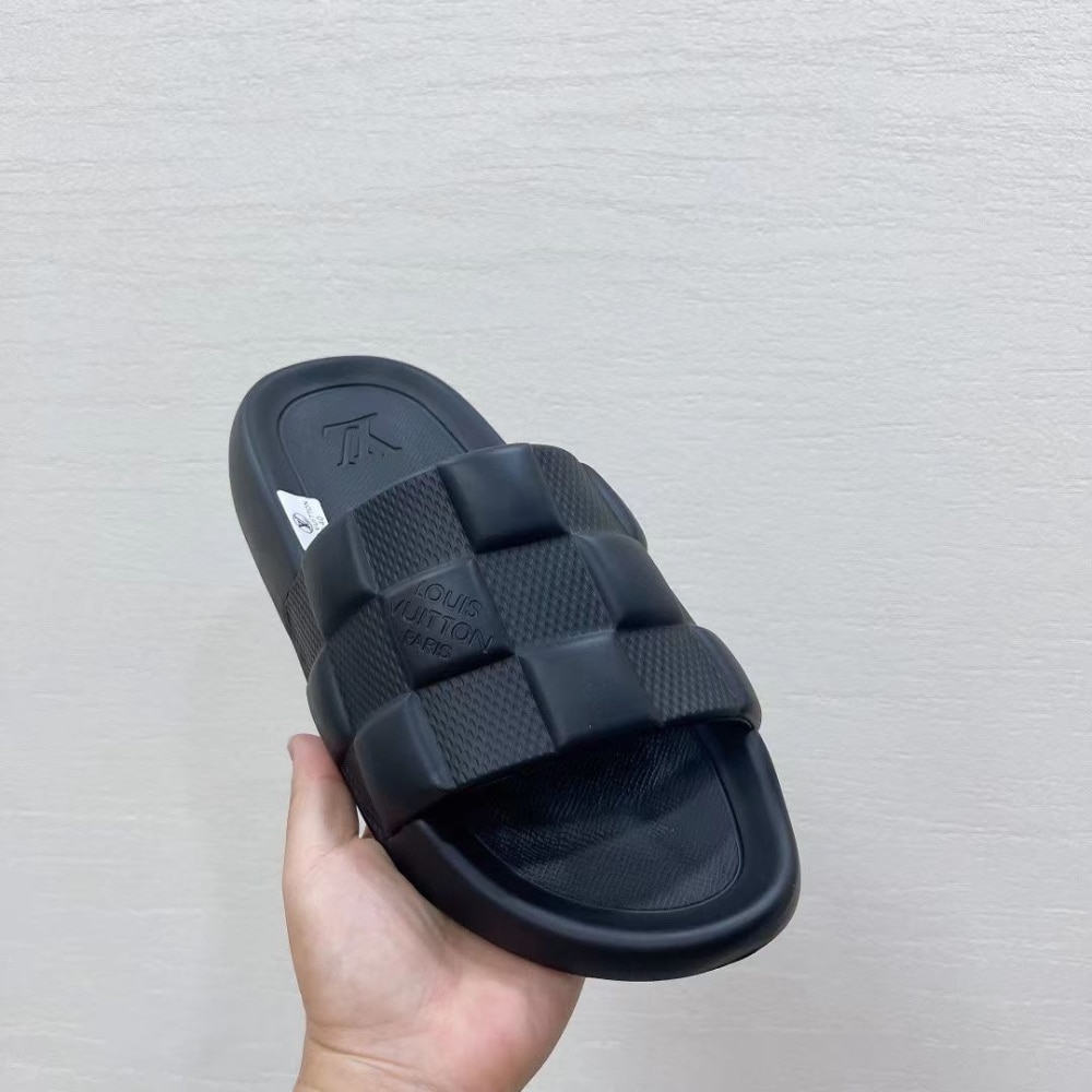 Louis Vuitton Waterfront Mule Maxi Damier Rubber Black