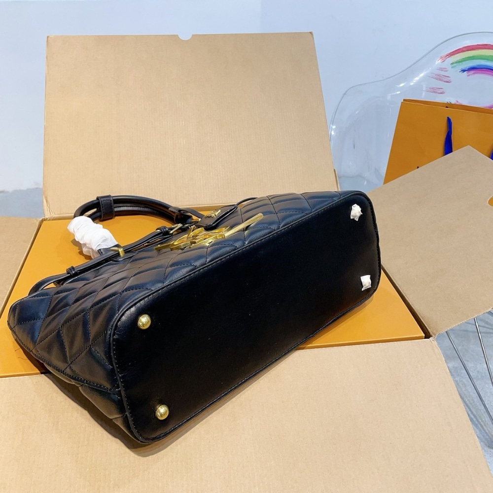 Saint Laurent Leather Leather Handbag Black 33Cm