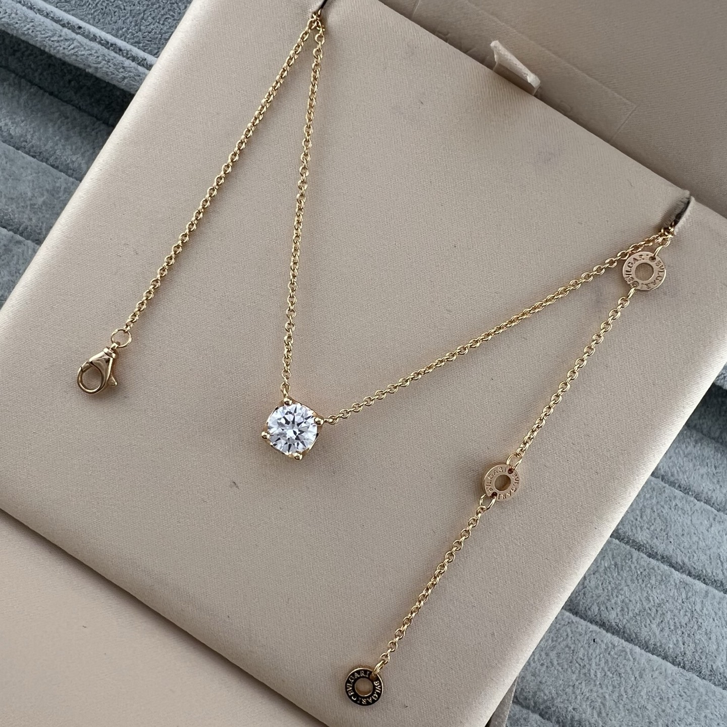 Large bubble four prong diamond pendant necklace