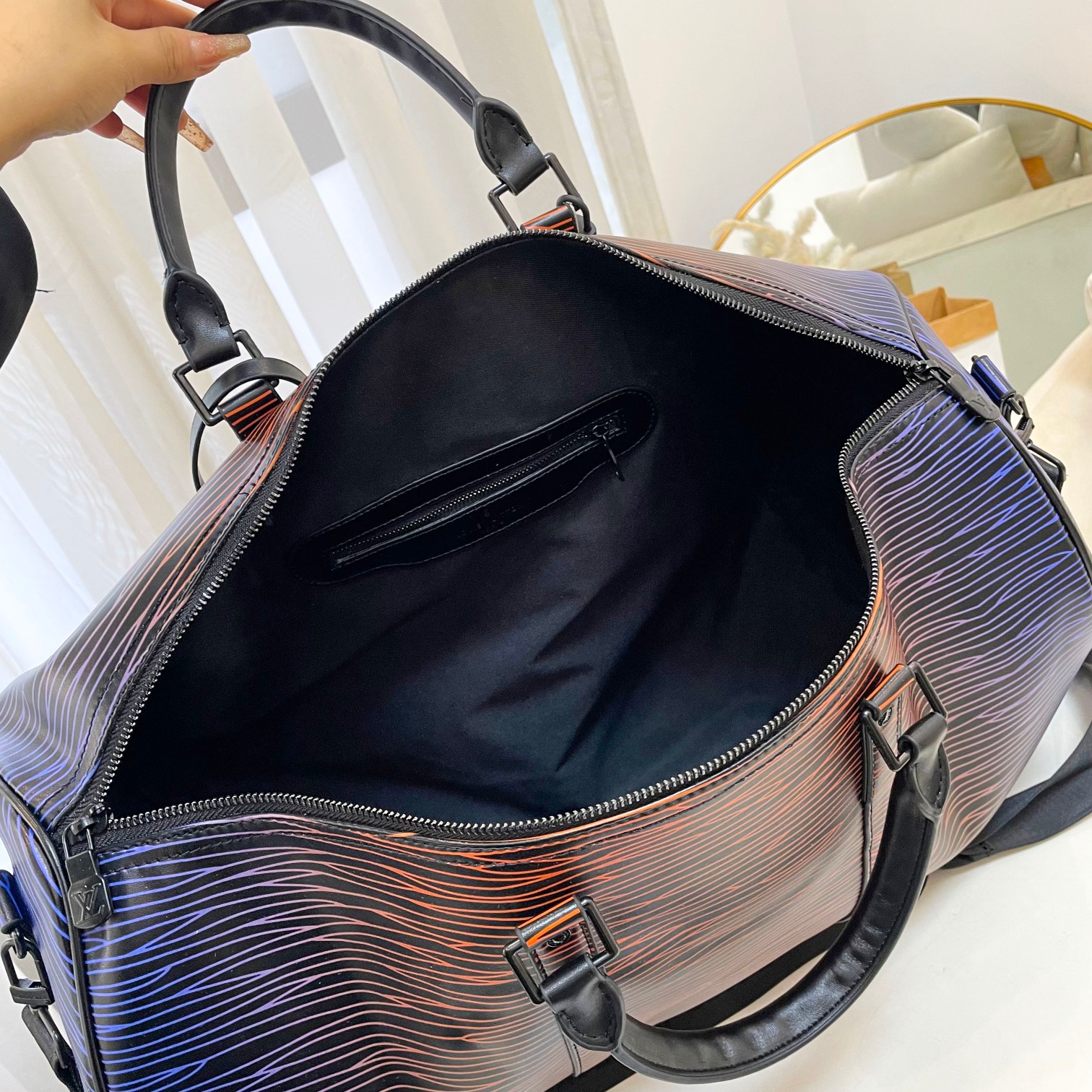 Louis Vuitton Keepall Bandouli Re 50 Gradient Electric Sun 50Cm M23174