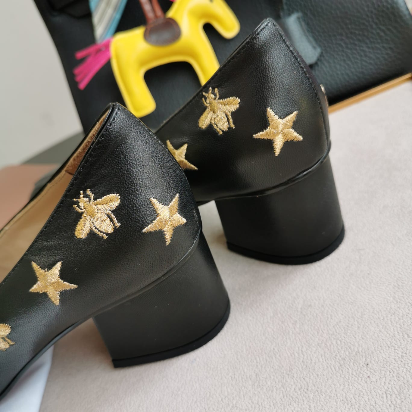 Gucci Embroidered Bee Star Leather Mid-Heel Pump Black