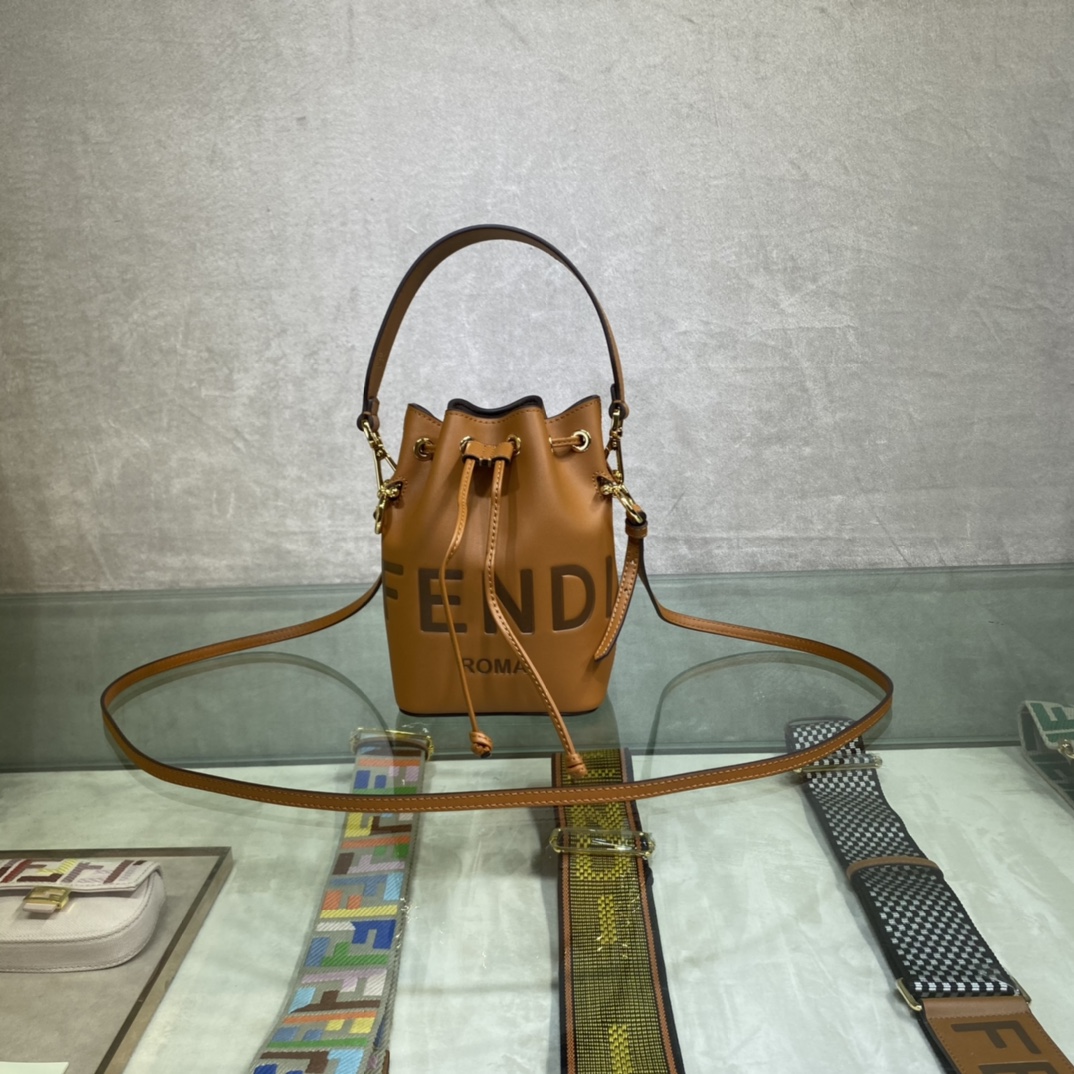 FENDI-Mon Tresor Mini Bucket Bag-Brown