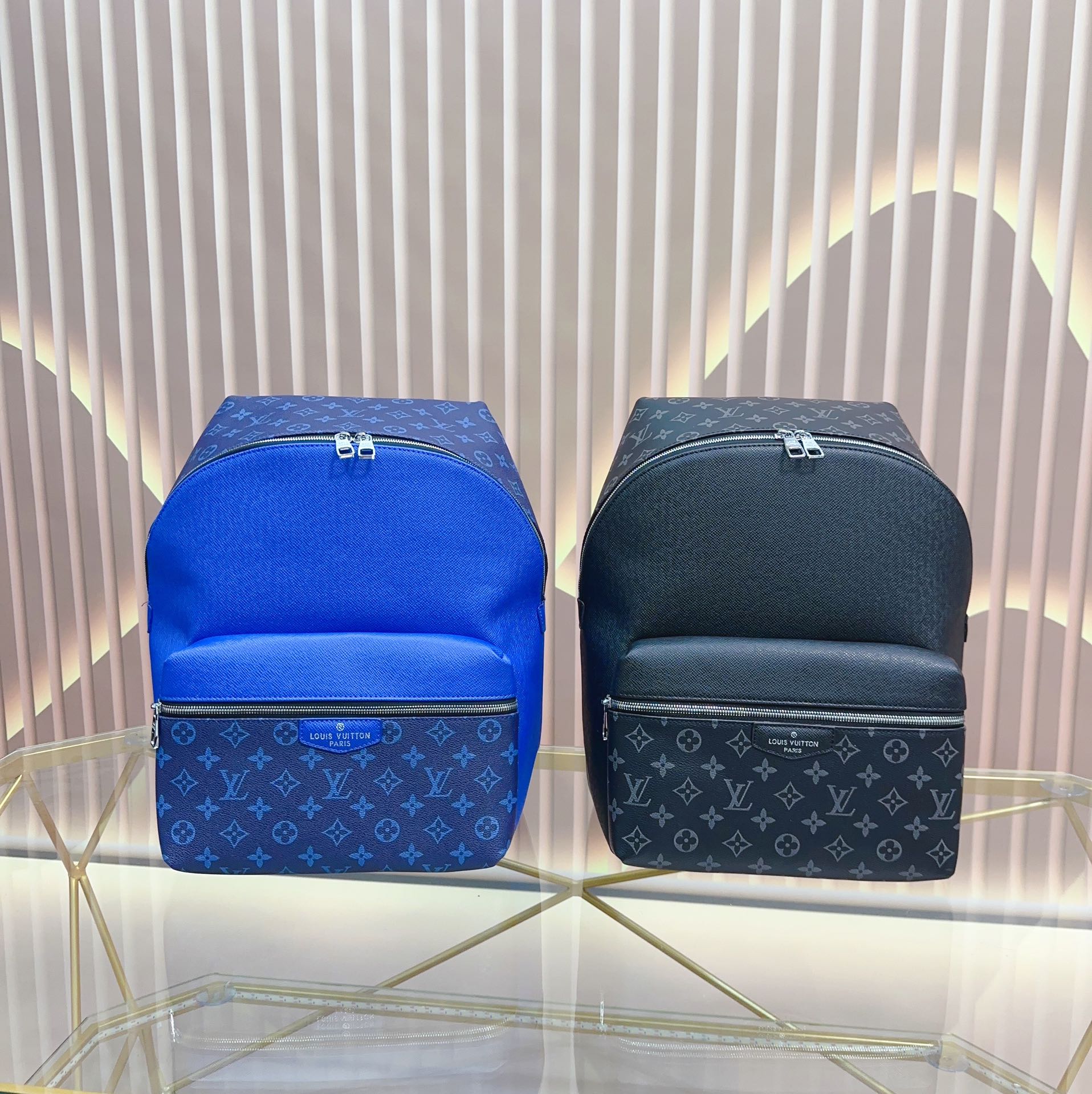 Louis Vuitton Discovery Backpack Pm Light Blue 38Cm M30229