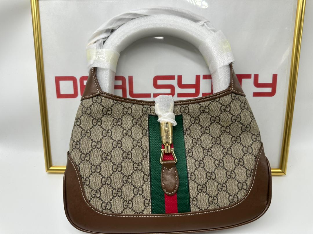 Gucci Jackie 1961 Medium Shoulder Bag in GG Canvas 36.5cm