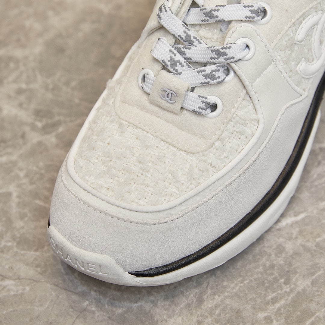 Chanel Velour Tweed Cc Sneakers White