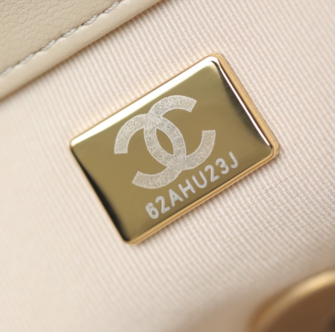 Chanel 19 Flap Bag Beige 30cm