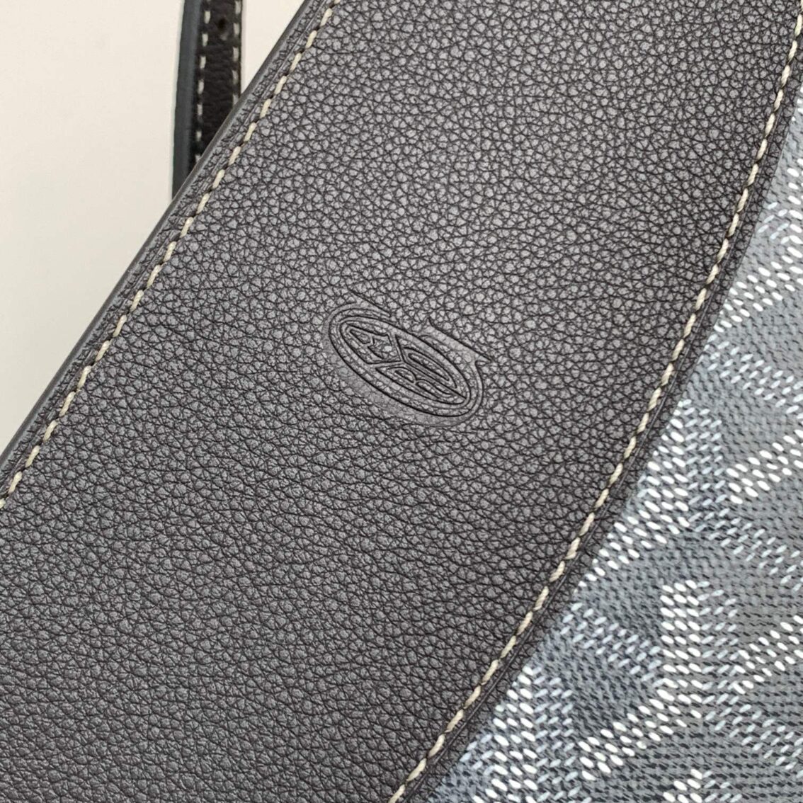 Goyard Hirondelle Bag – Bagistry Closet Grey 25cm