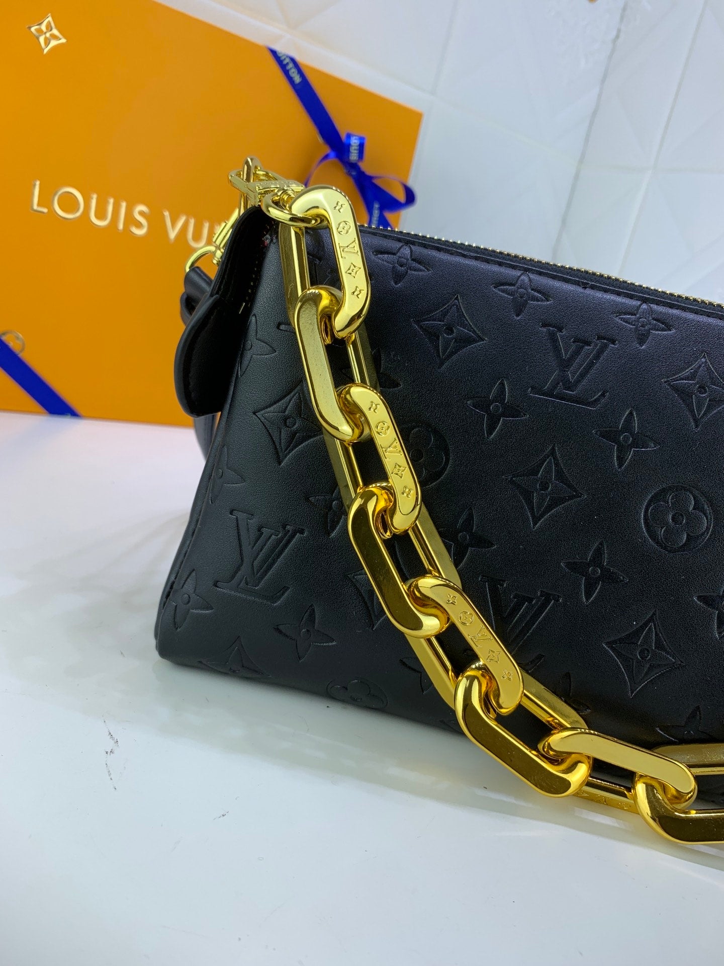 Louis Vuitton Coussin BB 22cm/8.7in Monogram Empreinte Leather Black M21259 – Women