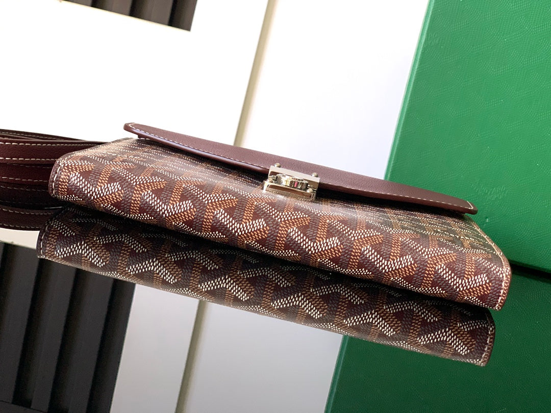 Goyard Chypre Wallet-Pouch 21 Cm Wine Red Goyardine Canvas And Calfskin