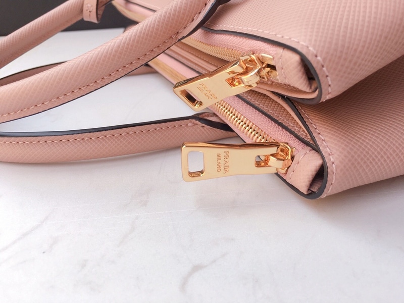 Prada Large Galleria Saffiano Leather Bag In Cameo
