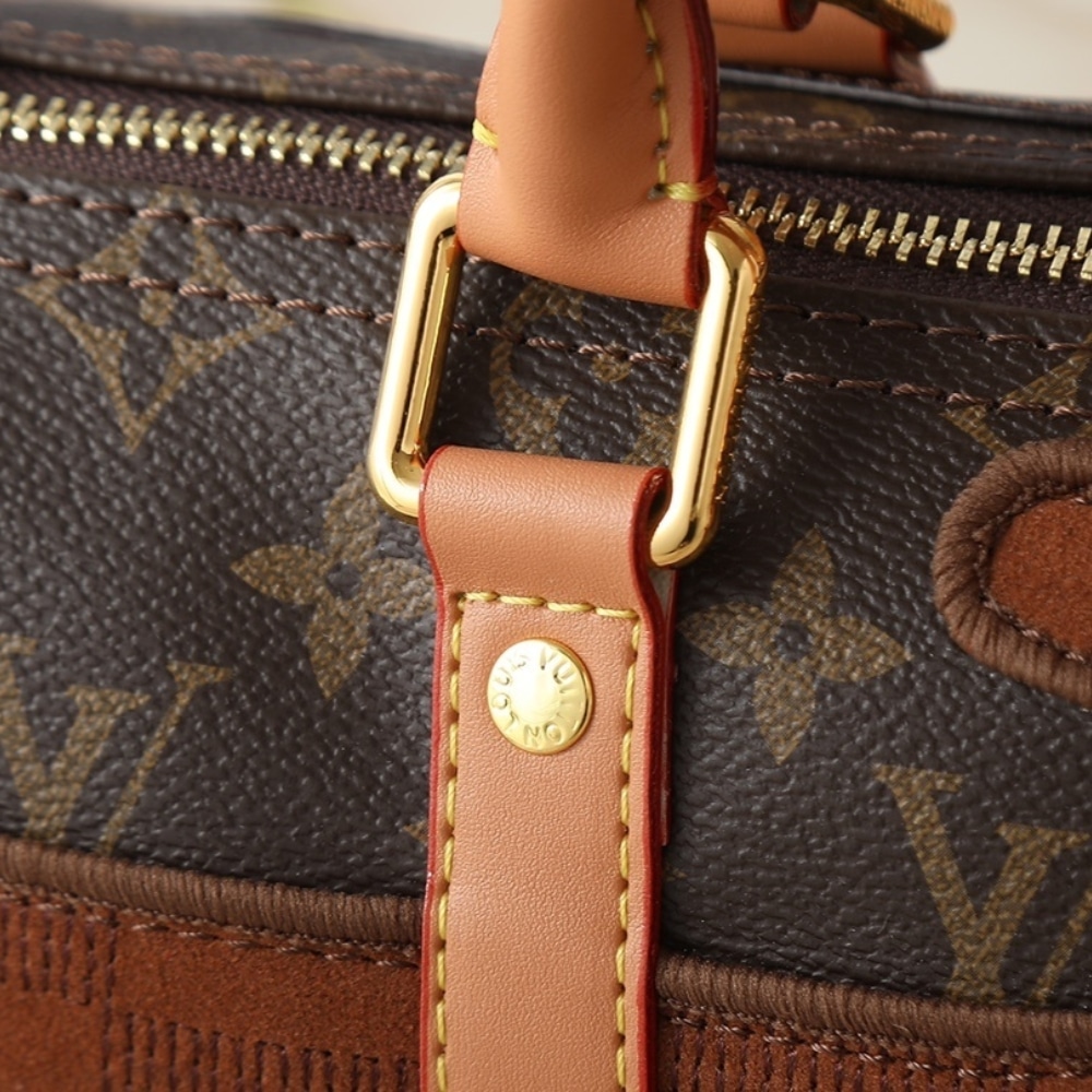 Louis Vuitton Keepall Bandoulière 25 Brown 25Cm M15428