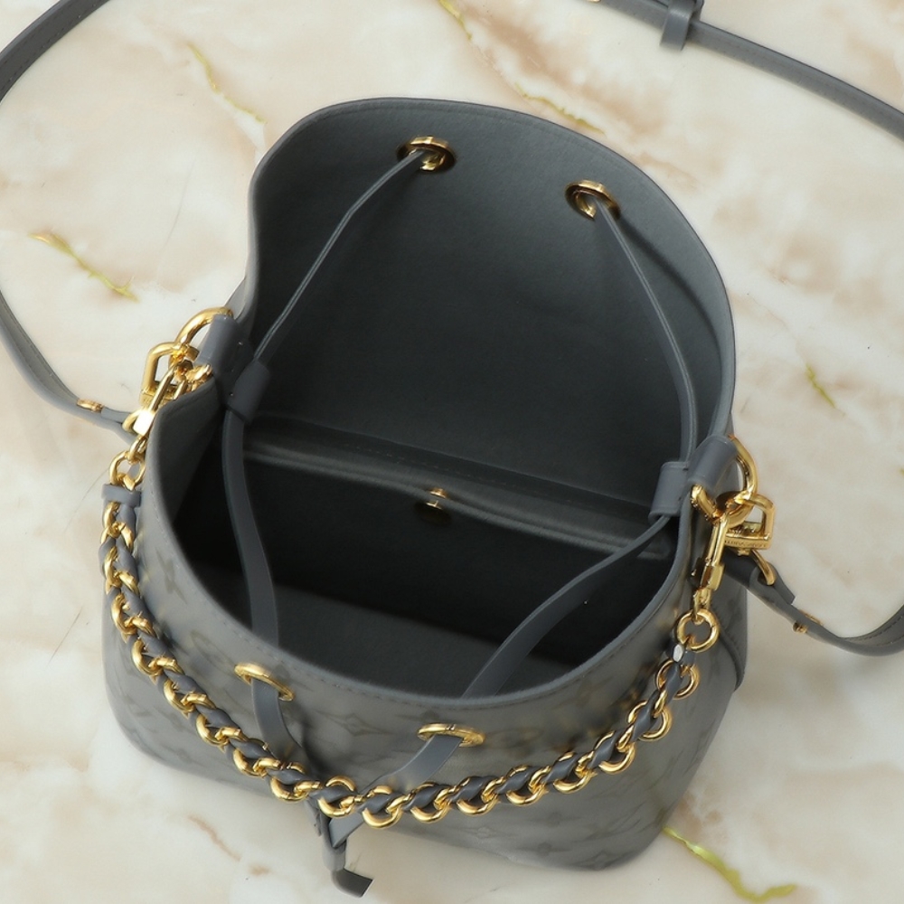 Louis Vuitton Néonoé Bb Bag Grey 20Cm