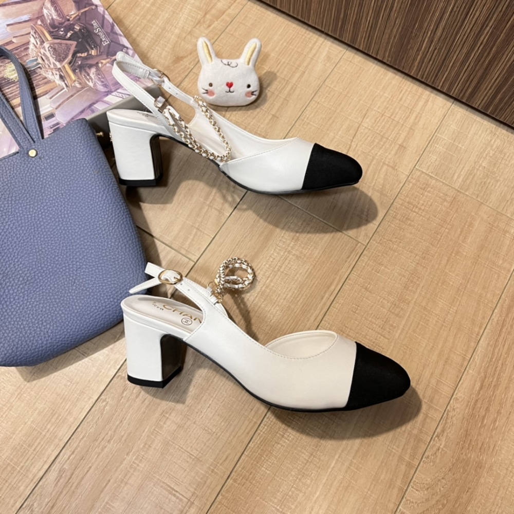 Chanel Slingbacks Goatskin &Amp; Grosgrain White