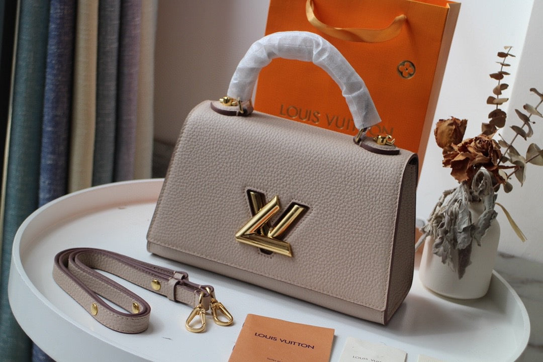 Louis Vuitton Twist One Handle Pm 25Cm Greige