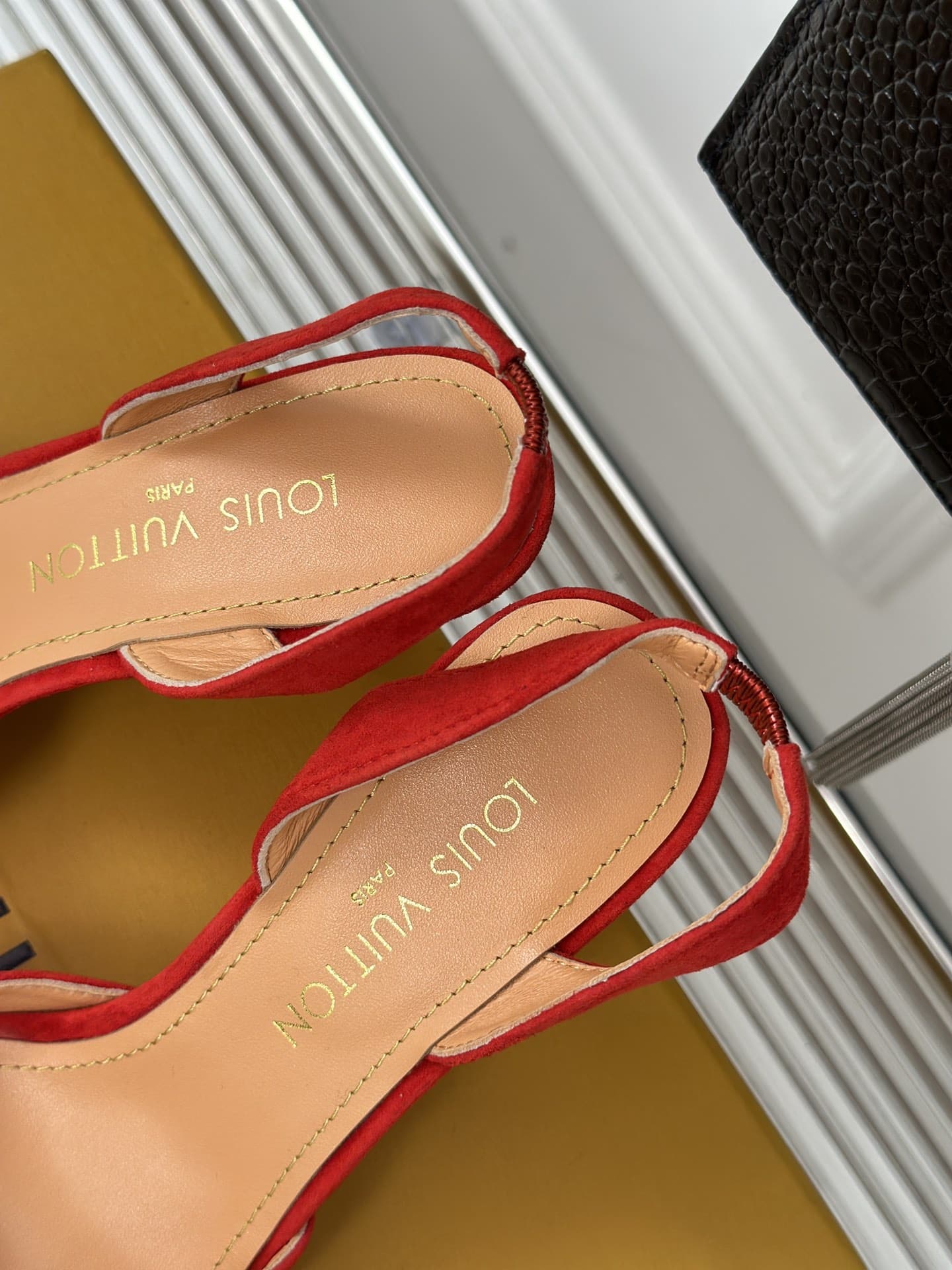 Louis Vuitton Blossom Slingback Pump Red 1Ac89N