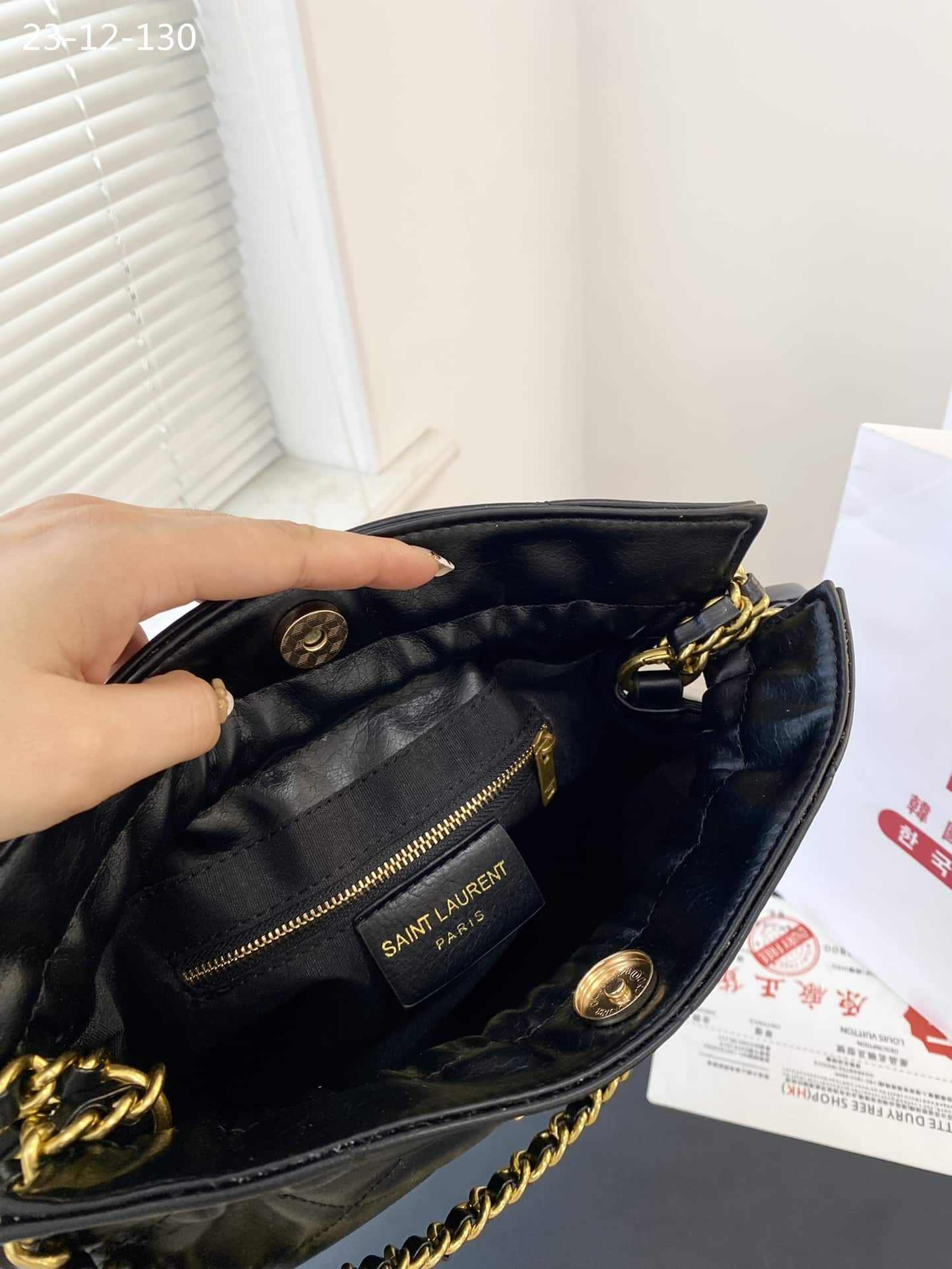 Saint Laurent Bucket Bag Quilted Black 29Cm