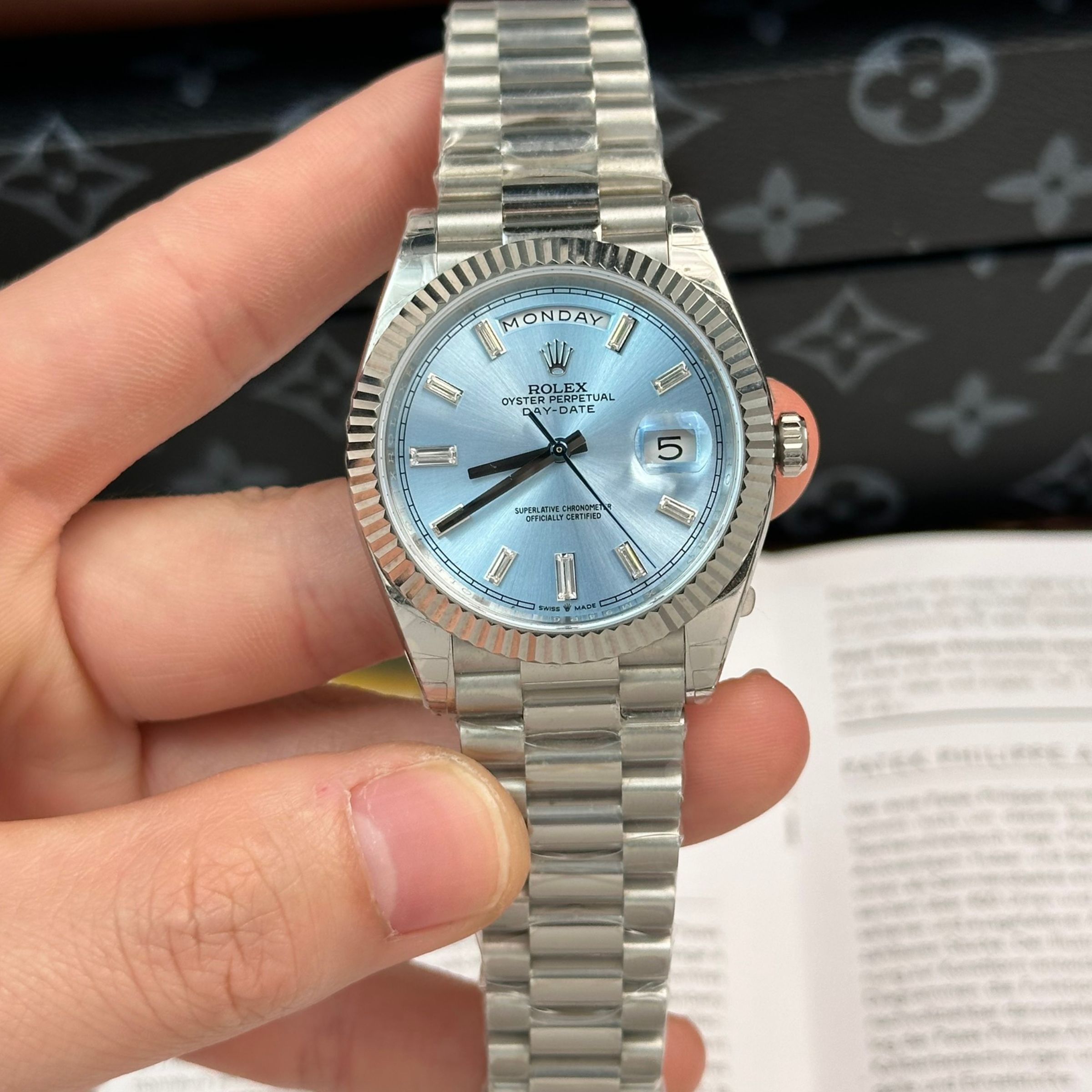 [Superclone] Rolex Day-Date 36mm Ice-Blue Dial President 128236