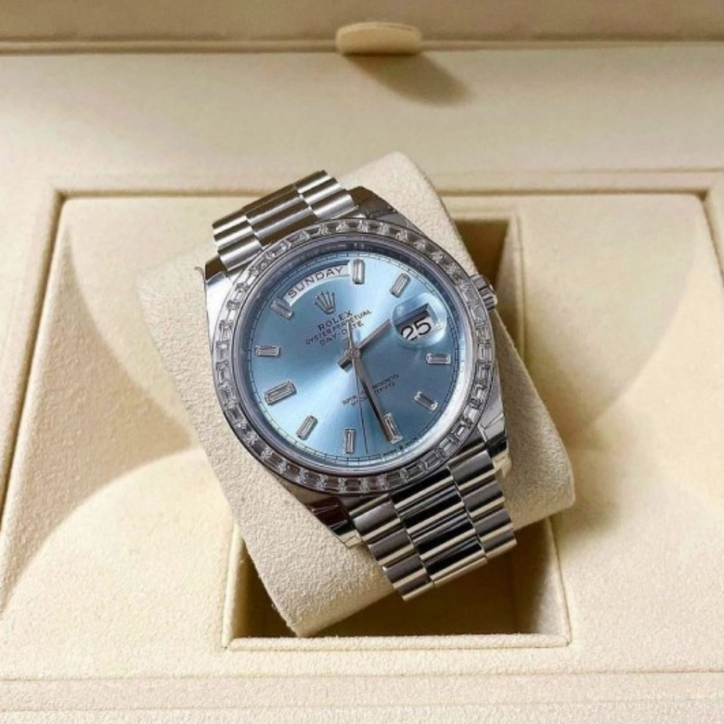 [Superclone] Rolex Day-Date 40mm Ice-Blue Dial President 228396TBR