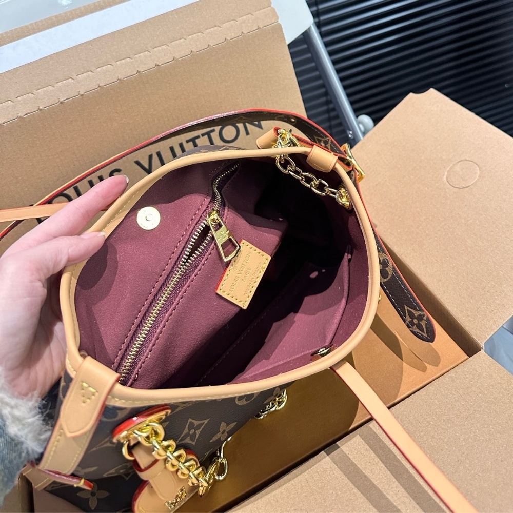 Louis Vuitton Carryall BB Bag Monogram Brown 25Cm M13014