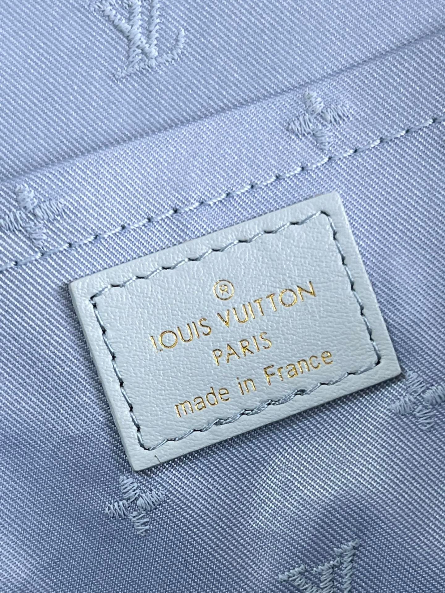 Louis Vuitton Alma Bb 24Cm Blue
