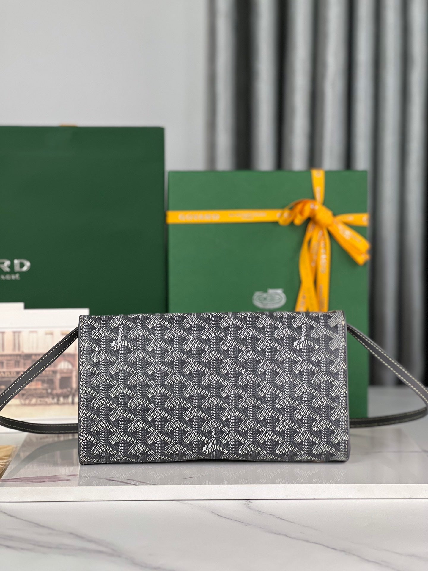 Goyard Monte-Carlo Pm Clutch 25 Cm Gray Goyardine Canvas