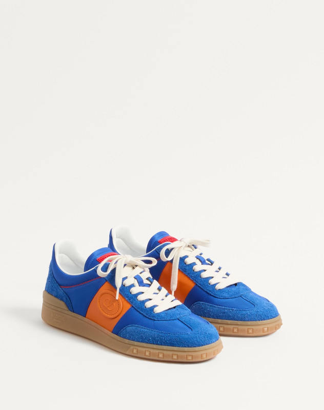 VALENTINO UPVILLAGE LOW TOP SNEAKER IN CRUST LEATHER AND NYLON