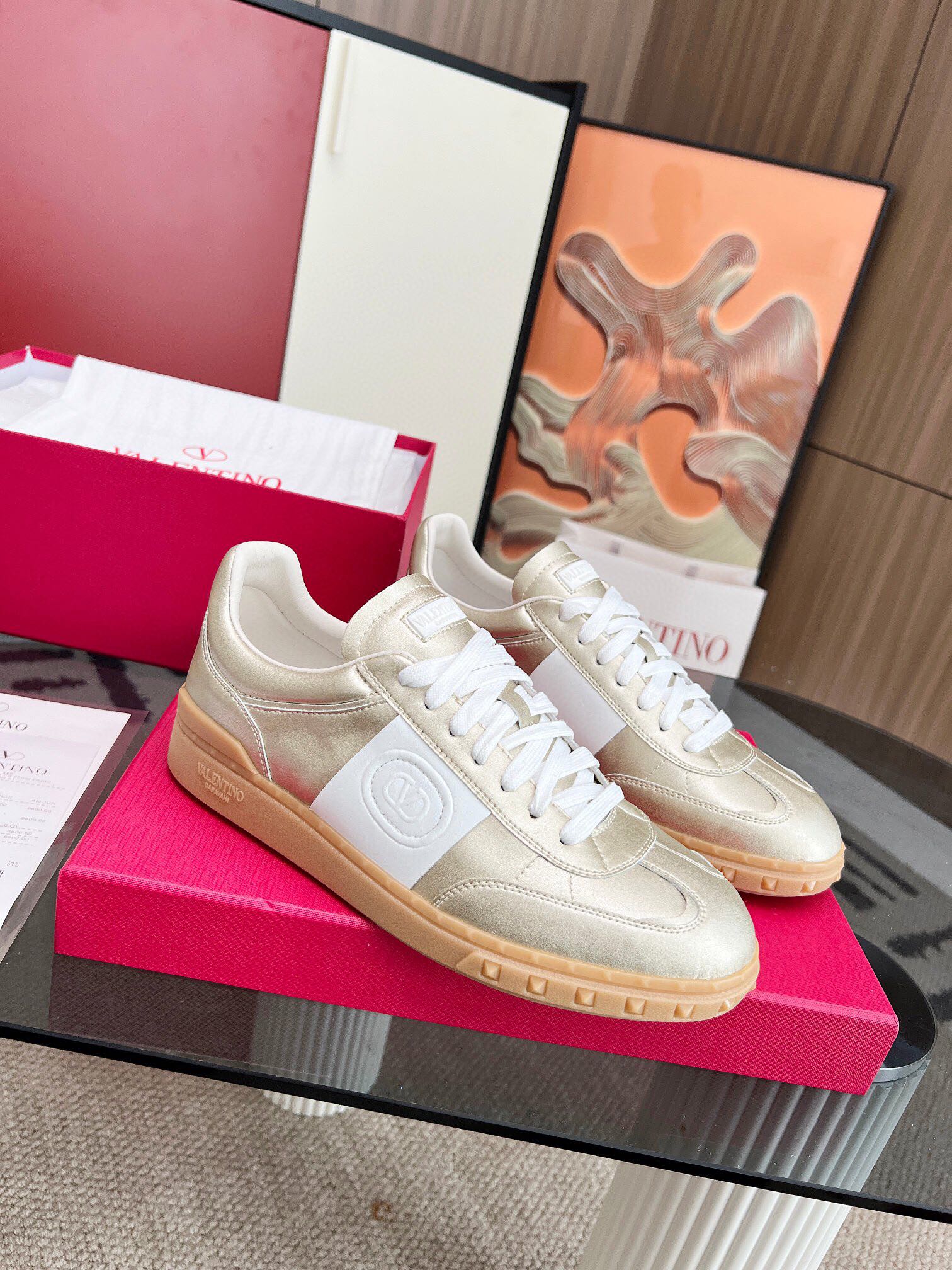 VALENTINO Upvillage Trainer Sneaker